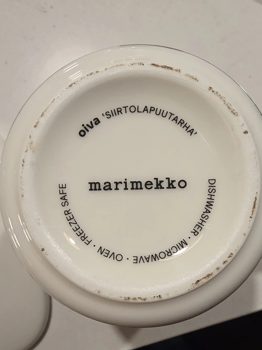 Marimekko White Oiva Rectangular Dish With Cup - Picture 9 of 9
